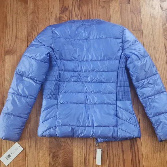 NWT Blue 💙 iridescent Via Spiga waterproof packable puffer jacket size Small - Picture 3 of 9
